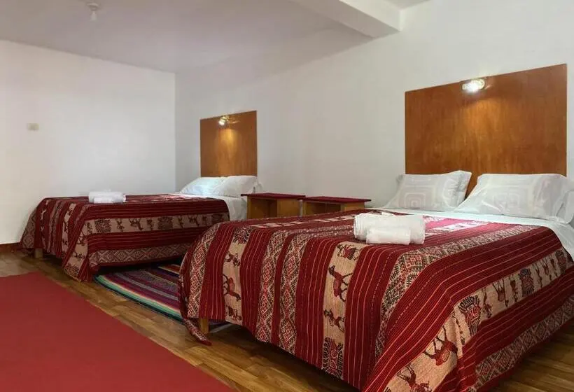 اتاق استاندارد چهار تخته, Wiñay Pacha Inn