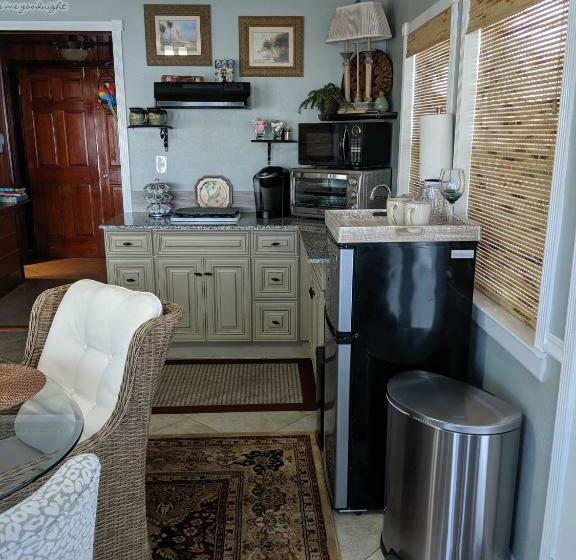 Люкс Deluxe Кровать Кинг, Come Friday Cottages