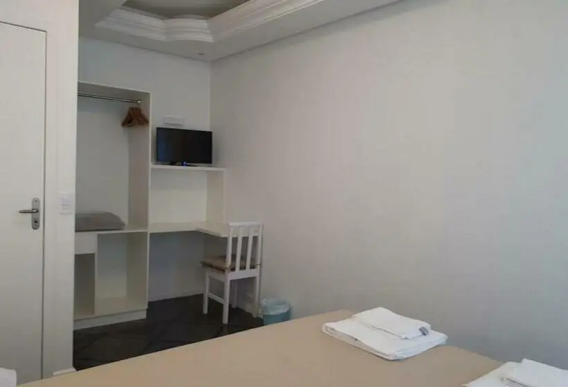 スタンダードシングルルーム, Hospedagem Palhoça