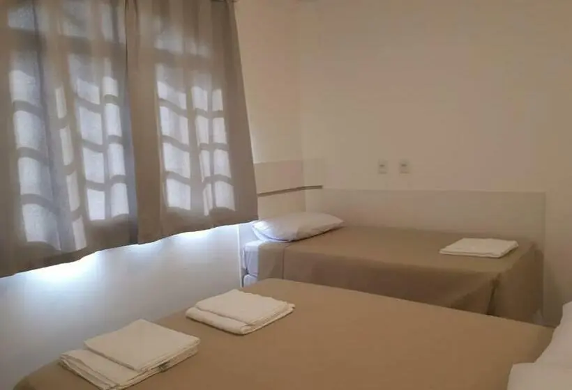 スタンダードルーム, Hospedagem Palhoça