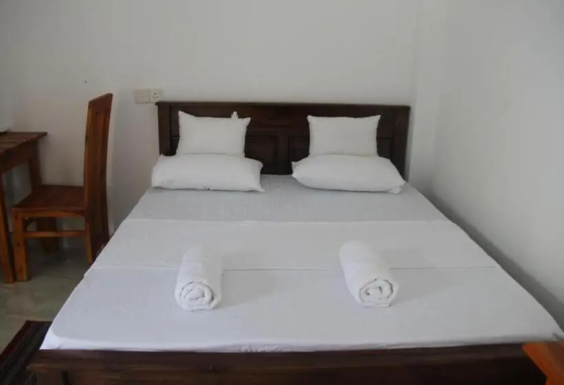 Deluxe-huone, Andarawewa Nature Resort