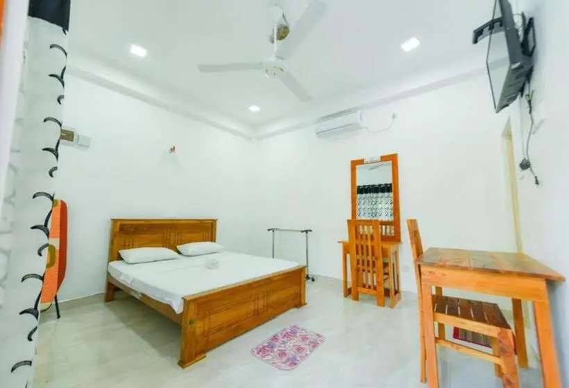 Deluxe-huone, Andarawewa Nature Resort
