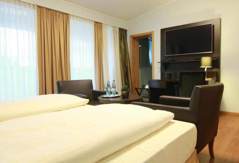 Номер Economy, Restaurant Pfeffermuhle Balingen