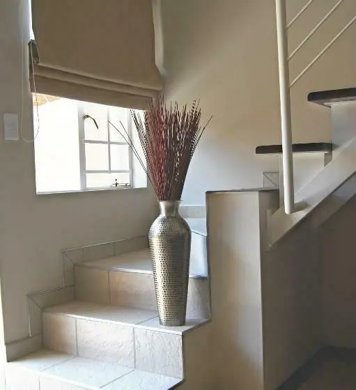 ファミリールーム, The Lofts