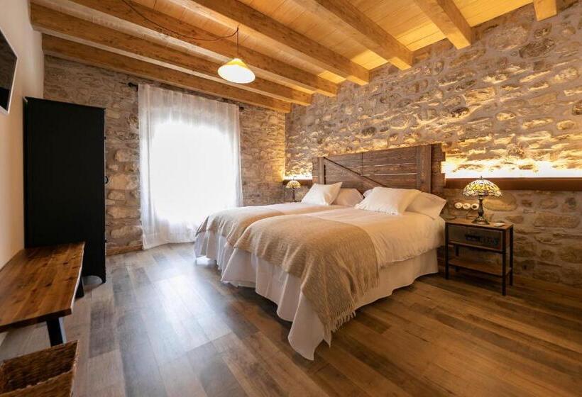 غرفة قياسية, Sports House Nord Sud