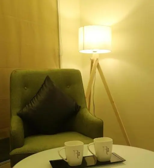 Habitación Premium, Regenta Central Harsha Vapi