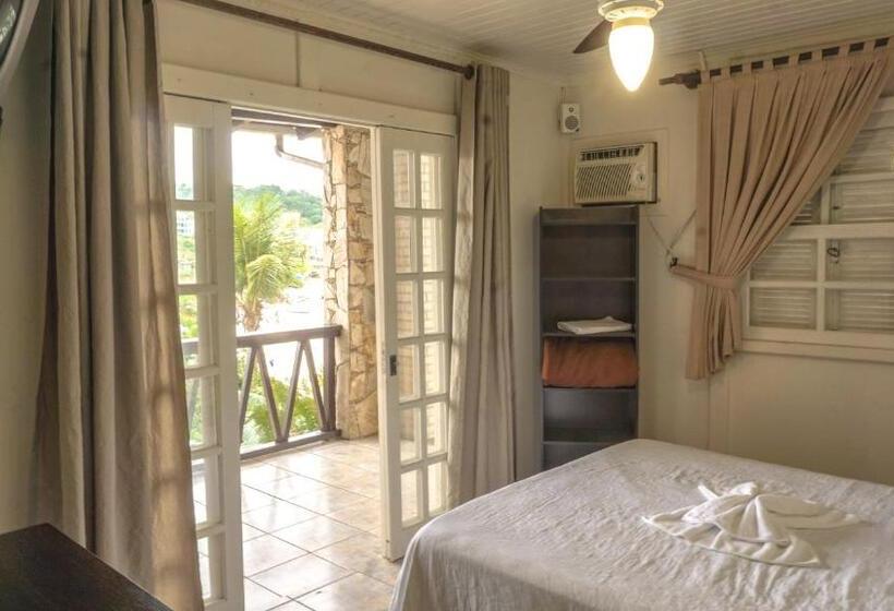 بانگلوی استاندارد, Pousada Boulevard Bombinhas