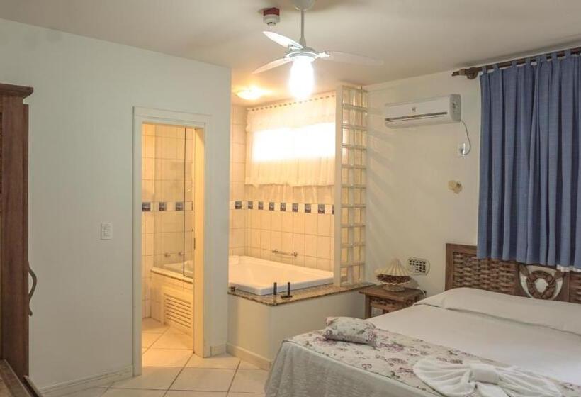 بانگلوی لوکس, Pousada Boulevard Bombinhas