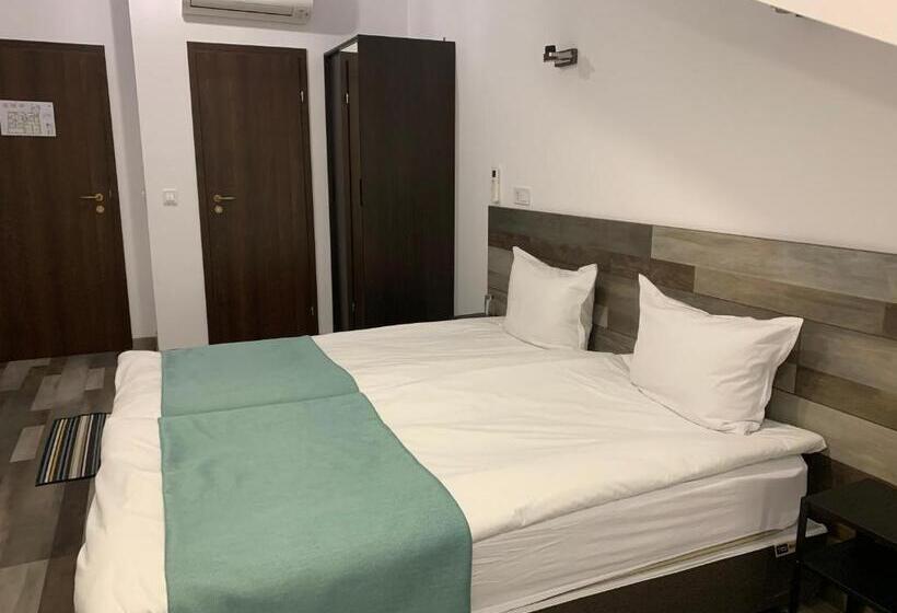 エコノミールーム, Arte Hotel Rooms & Apartments