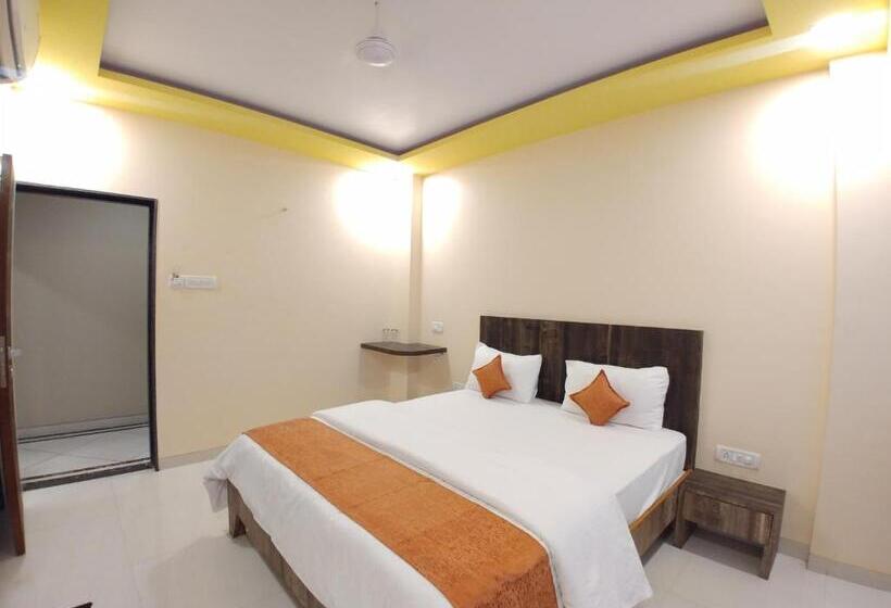 Standardrum utan Luftkonditionering, Mangal Residency Lonavala !! 600 Mts From Lonavala Railway Station !!