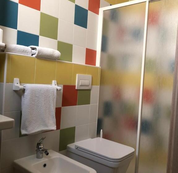 スタンダード４人部屋, Karibe