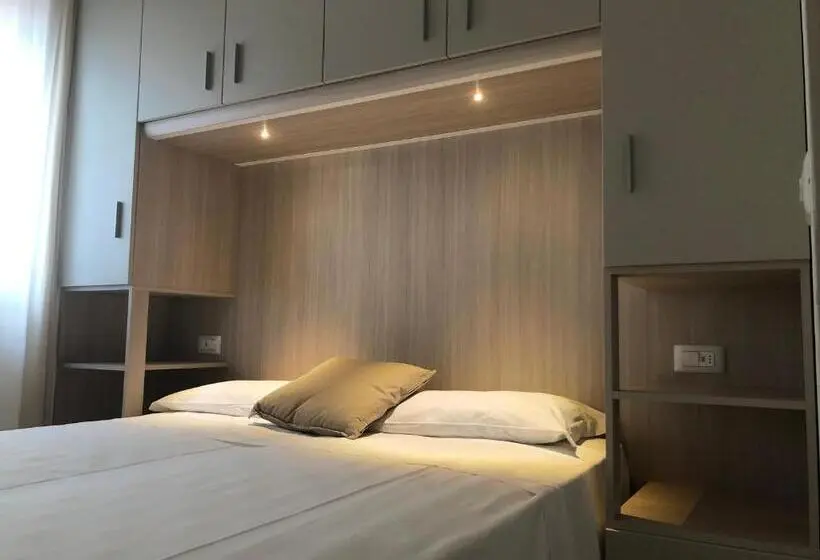 Standard Yhden Hengen Huone, Karibe