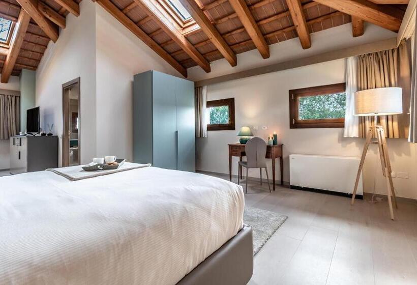 סוויטה משפחתית, Monteborre