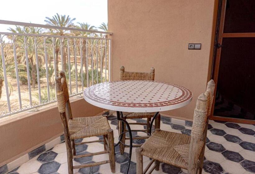 디럭스 트리플 룸, Riad Zagora Palms