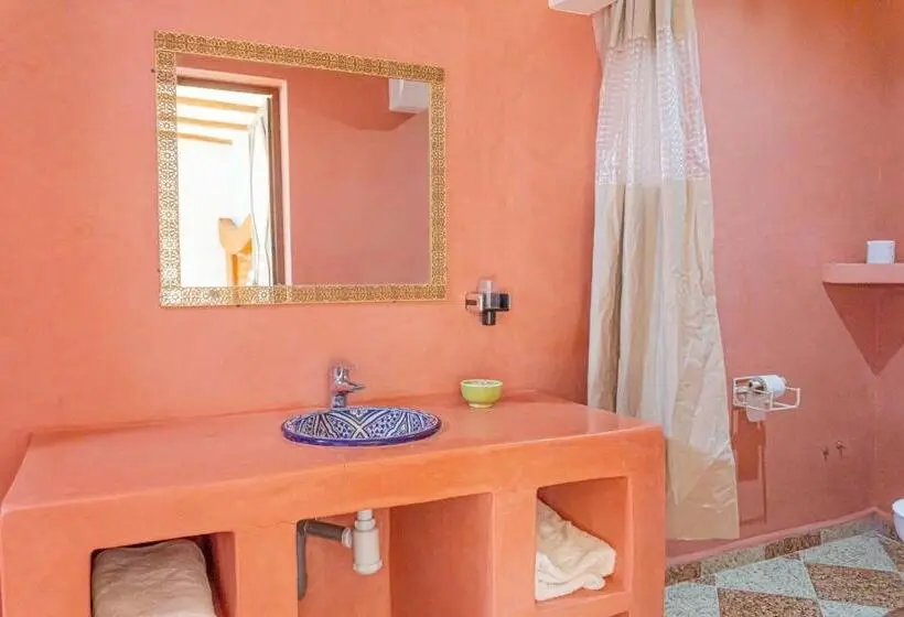 テラス付きスタンダードルーム, Riad Zagora Palms