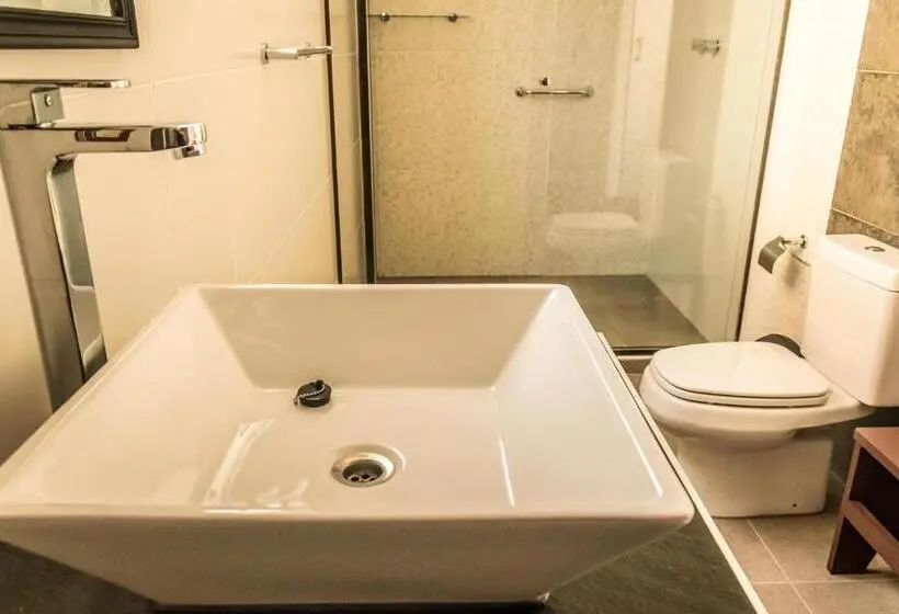 اتاق استاندارد سه تخته با چشمانداز باغ, El Jardin De Su Merced B&b