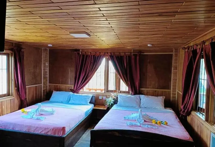 اتاق لوکس خانوادگی, Sunshine Hotel Kampot