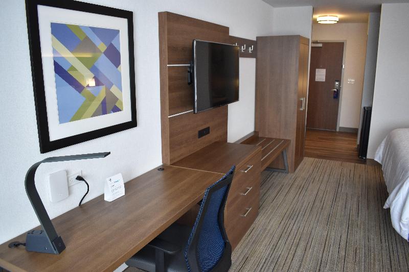 Quarto Estandar Cama King, Holiday Inn Express & Suites   Boston South   Randolph, An Ihg