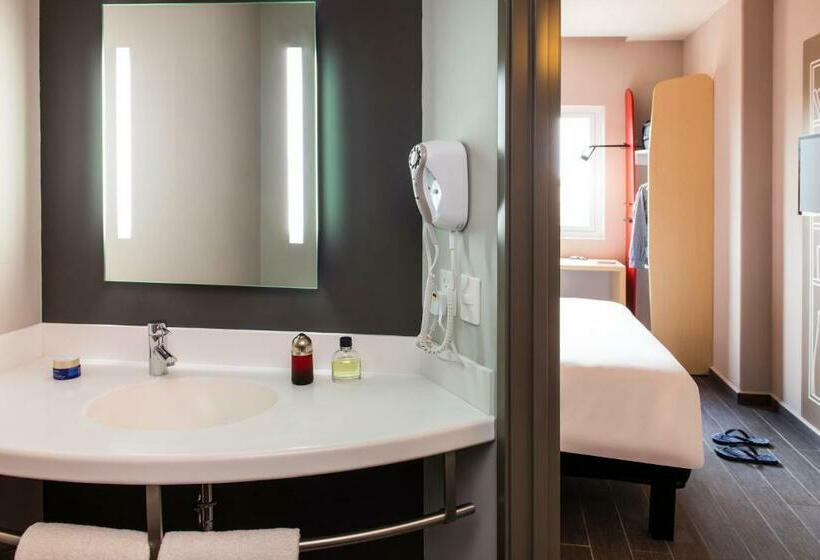 Quarto Estandar, Ibis Tijuana