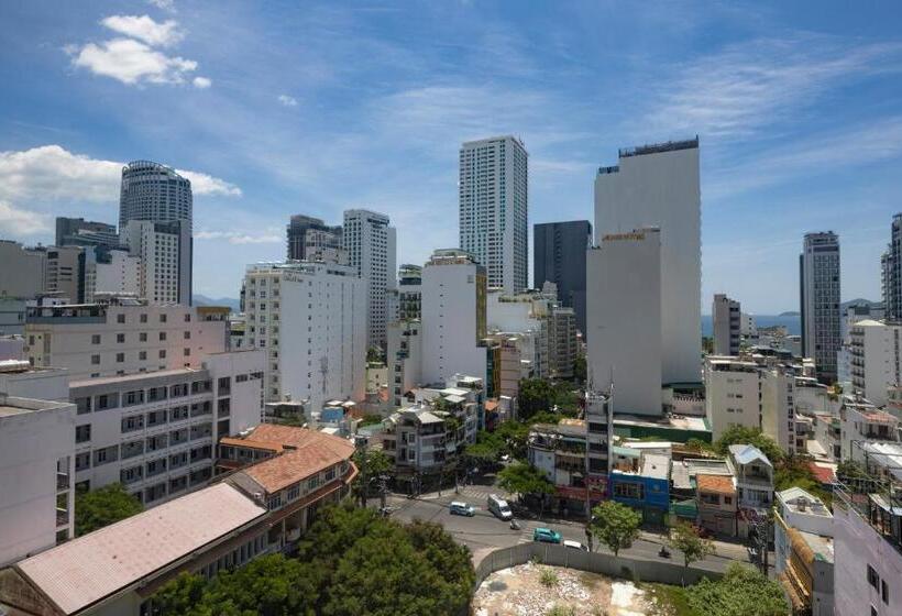 اتاق لوکس, Skylight Hotel Nha Trang