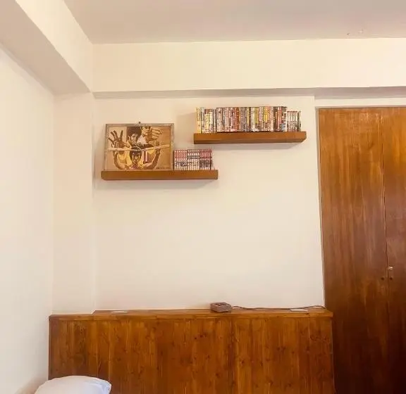 اتاق استاندارد با بالکن, 白紙寓所blank Slate B&b 鄰近夜市四人包棟