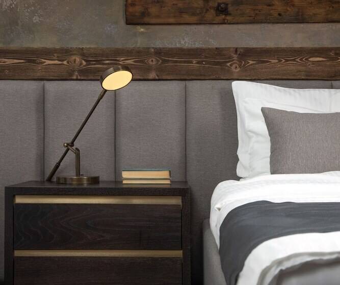 اتاق استاندارد یک نفره, Industrial 1853