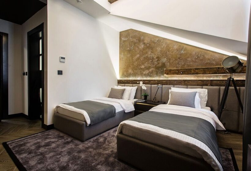 اتاق استاندارد, Industrial 1853