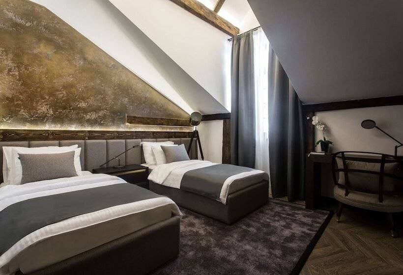 اتاق استاندارد, Industrial 1853