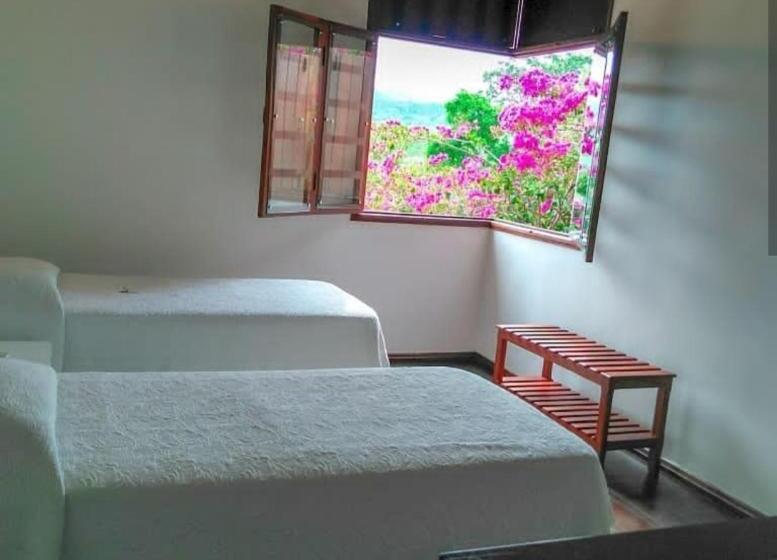 4인용 스탠다드 룸, Pousada Cachoeira Poço Encantado