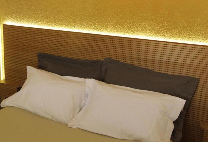 Президентский Люкс, Pousada Flay 7 Minutos Do Aeroporto Florianópolis