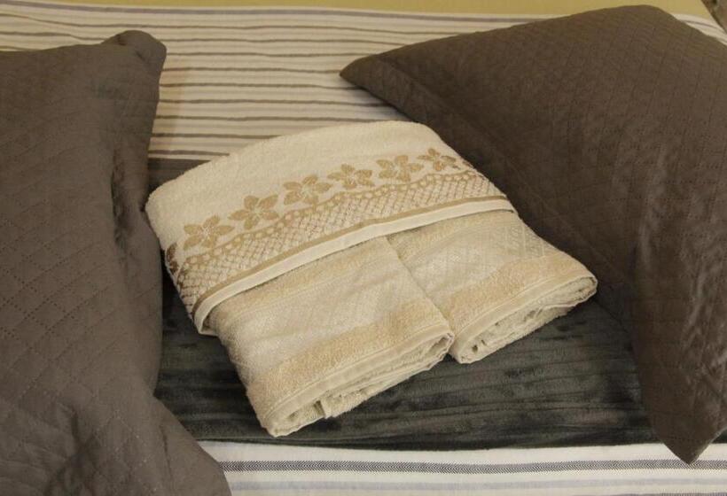 Президентский Люкс, Pousada Flay 7 Minutos Do Aeroporto Florianópolis