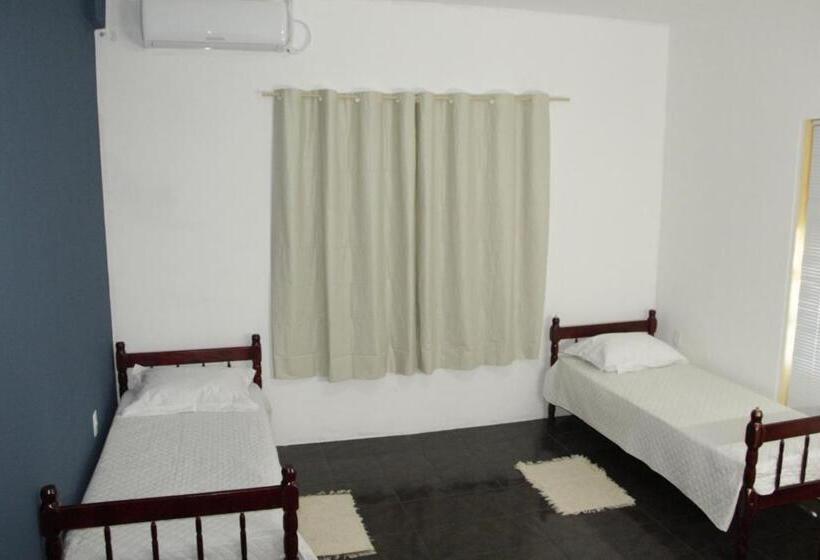 Четырехместный Номер Стандарт, Pousada Flay 7 Minutos Do Aeroporto Florianópolis