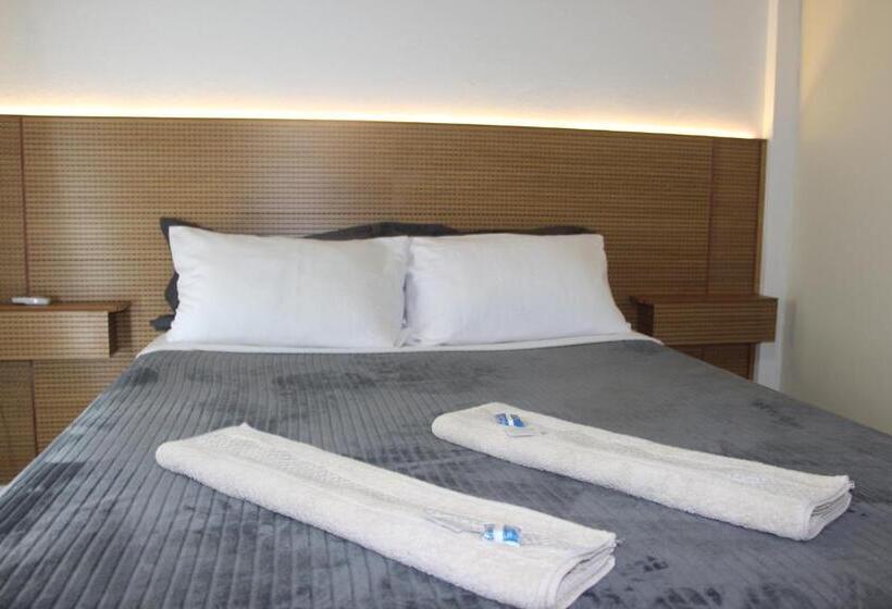 Президентский Люкс, Pousada Flay 7 Minutos Do Aeroporto Florianópolis