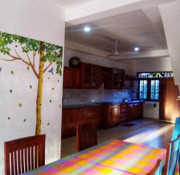 חדר סטנדרט עם מרפסת, Mihira Gedara Apartments