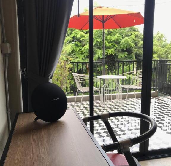 스탠다드 발코니 룸, Mosstel