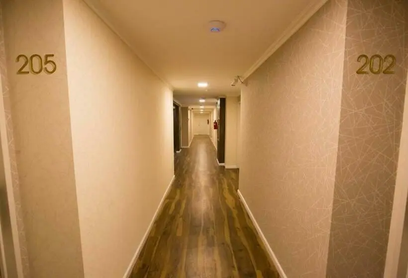 Standard Kolmen Hengen Huone, Platinum Hotel Casino