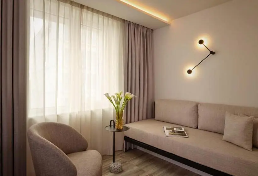 Juniorsviitti, Courtyard By Marriott Ghent