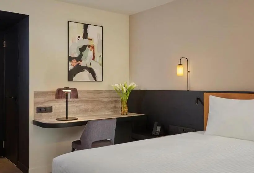 Juniorsviitti, Courtyard By Marriott Ghent