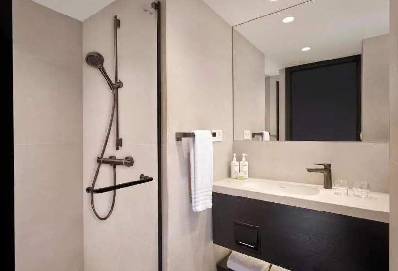 Juniorsviitti, Courtyard By Marriott Ghent
