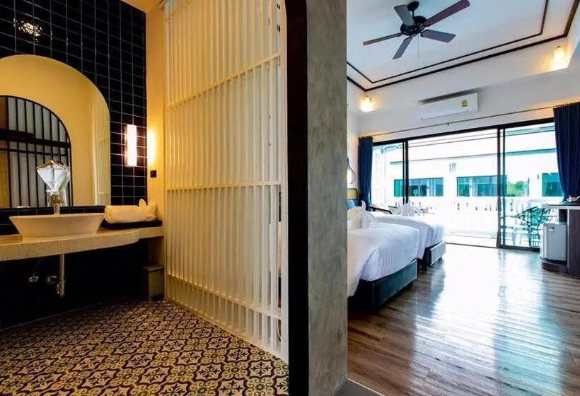 プールビュースタンダードルーム, Chaanburi Boutique Resort