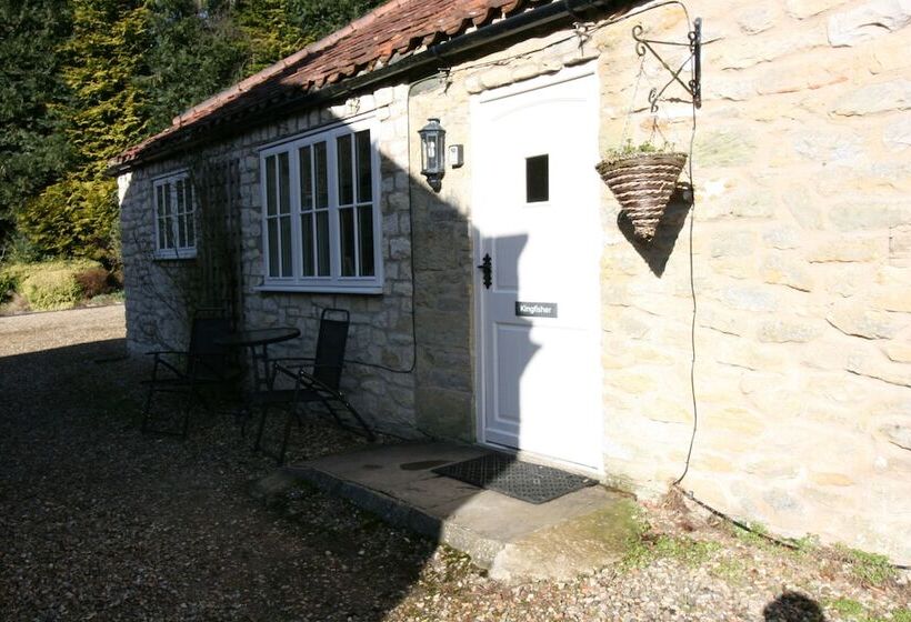 １ベッドルームハウス, High Dalby House