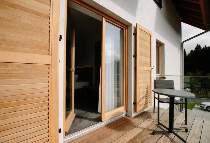 バルコニー付きスタンダードルーム, Tannenhaus