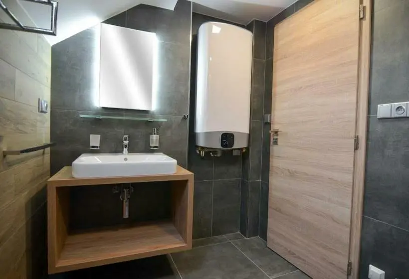 اتاق استاندارد چهار تخته, Apartmány Málek
