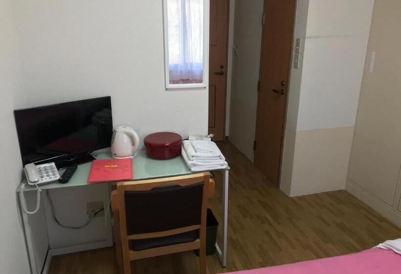 חדר בסיסי מיטה זוגית, Fujibou