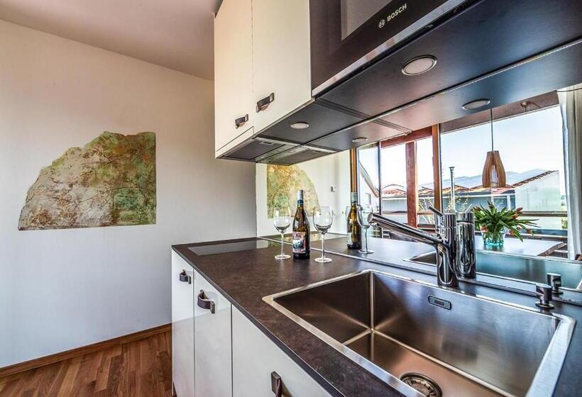 带1个卧室的带阳台的公寓, Ferienwohnungen Boardinghouse Bodensee