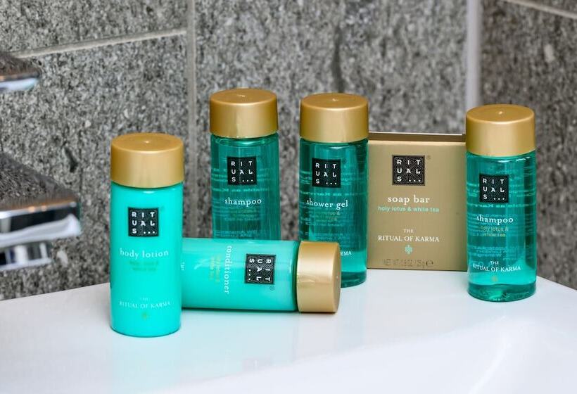 Номер Стандарт, Del Corso