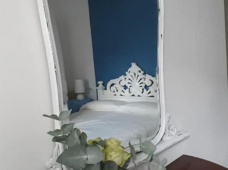 اتاق استاندارد با چشم‌انداز باغ, Garda Relais Antica Romelia
