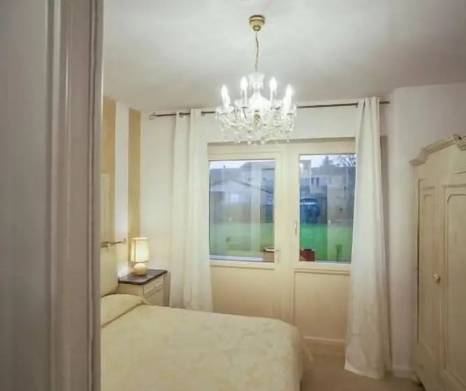 デラックスルーム, Garda Relais Antica Romelia