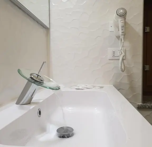 اتاق استاندارد یک نفره, Pomodoro Bed