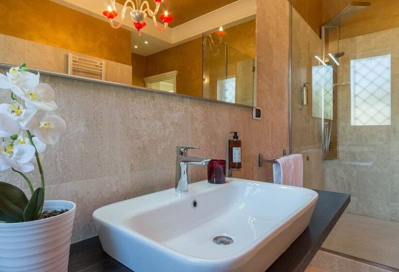 Люкс Повышенной Комфортности, Villa Furoa